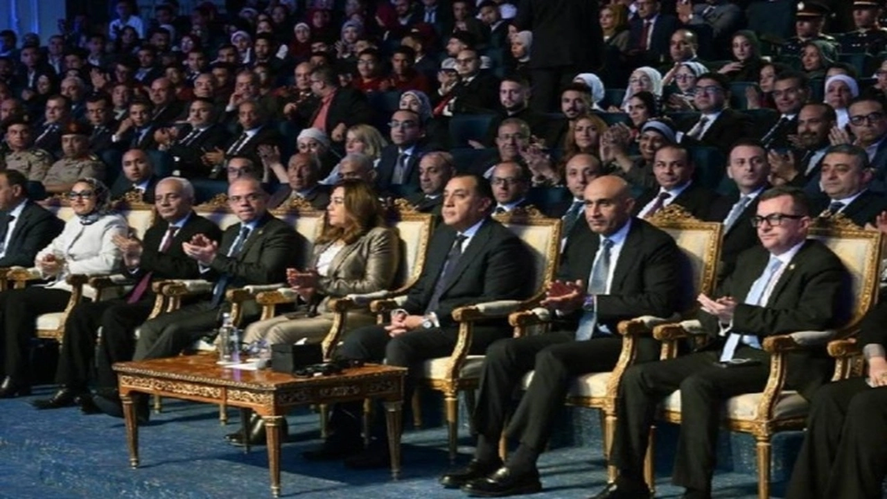 مصر تبدأ أكبر مبادرة لتأهيل مليون شاب للعمل في السوق العالمي